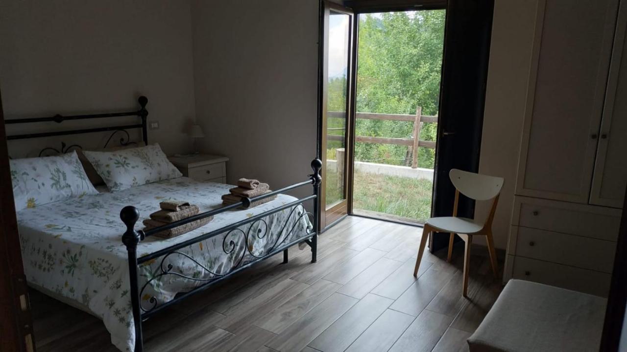"Il Casaletto" Agriturismo Moderno, Vista Panoramica E Cibo Spettacolare- Scurcola Marsicana Eksteriør bilde