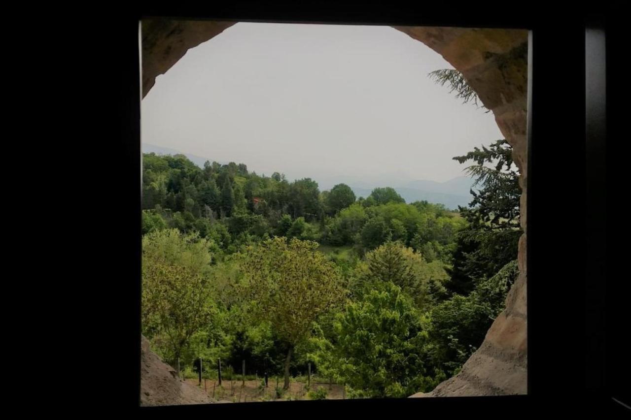 "Il Casaletto" Agriturismo Moderno, Vista Panoramica E Cibo Spettacolare- Scurcola Marsicana Eksteriør bilde